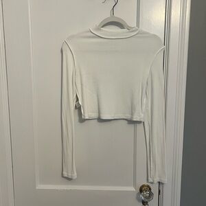 Elegant White Long Sleeve Crop Top